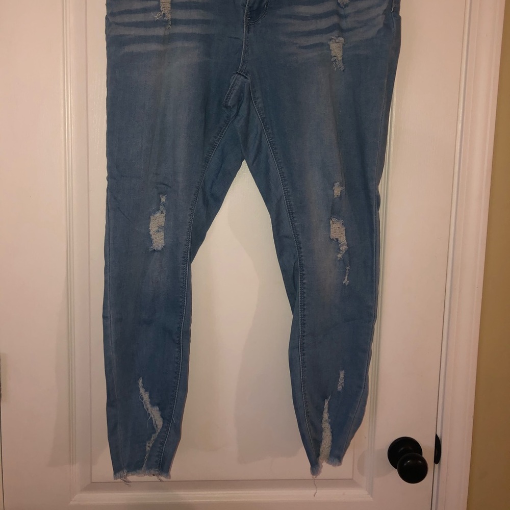 Jeans - Picture 2 of 2